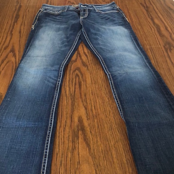 BKE Jeans - Picture 2 of 8